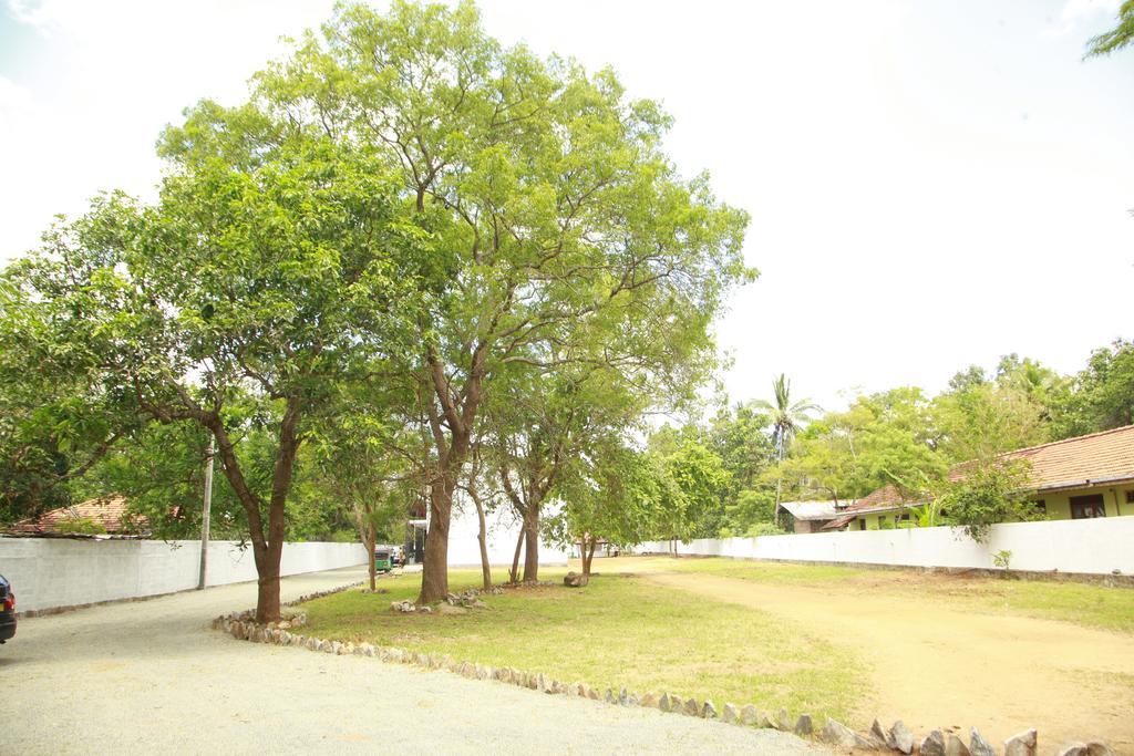 Samwill Holiday Resort Kataragama Exterior photo